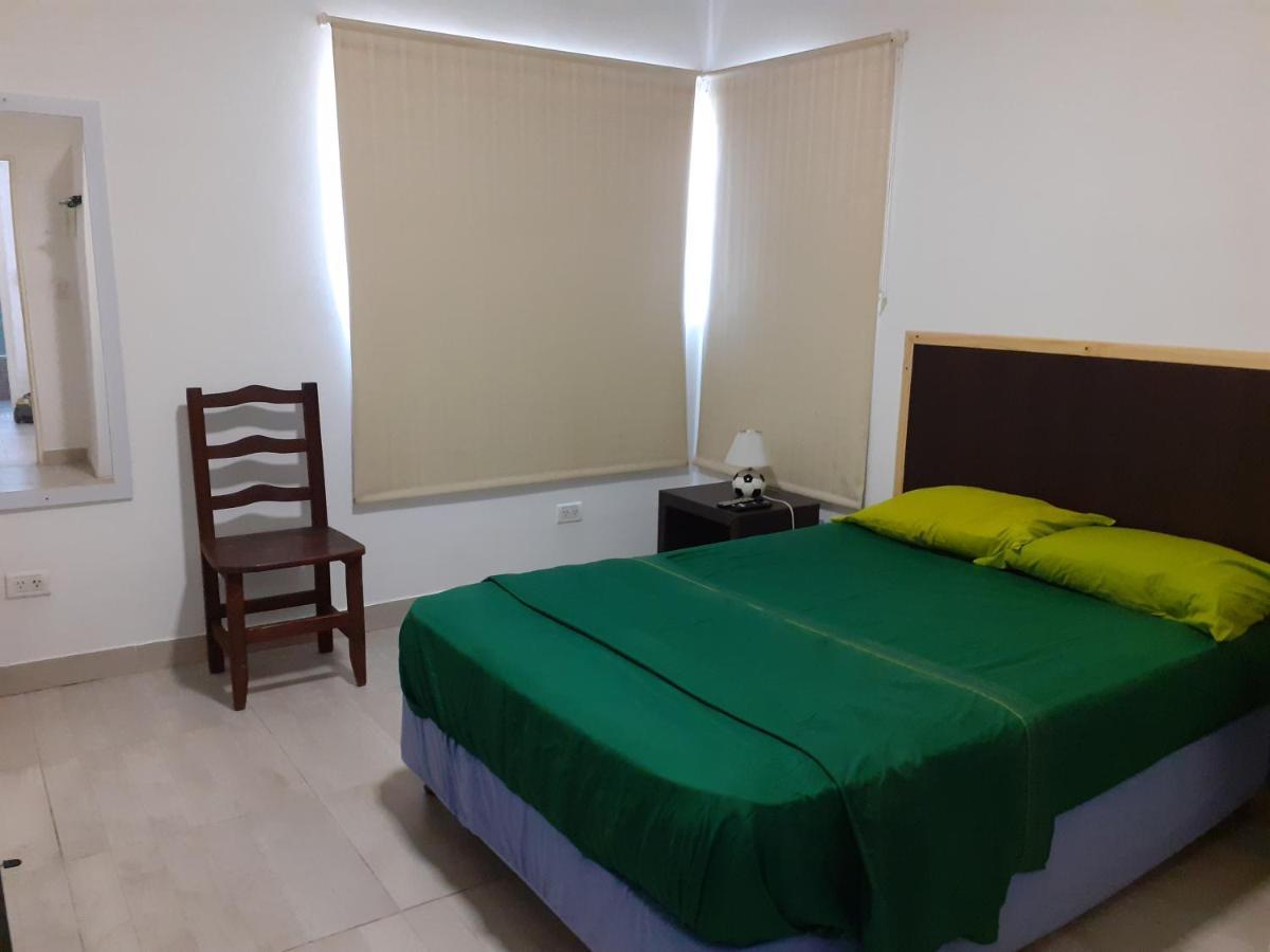 Parque Leloir, Ituzaingo Appartement Villa Leloir Buitenkant foto